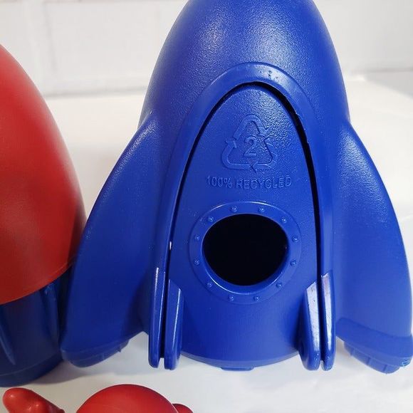 Green Toys Red and Blue Space Rocket Ship Toy with Astronauts Figures Toddler - Picture 6 of 10